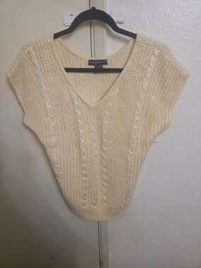 Cream Cable V-Neck Women's Sweater
